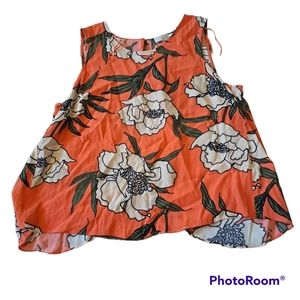 1.state size medium floral top